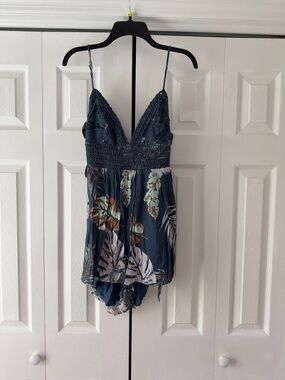ILLA ILLA Navy Blue Crochet Bodice Floral Mini Dress